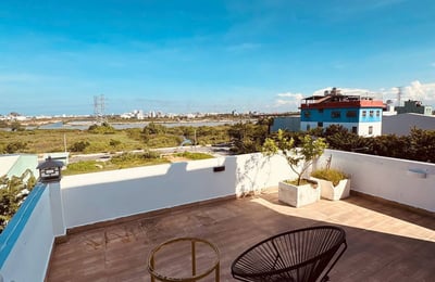 Miete eines geräumigen 4-stöckigen Hauses, Stadtteil Hoa Xuan, Da Nang, Vietnam